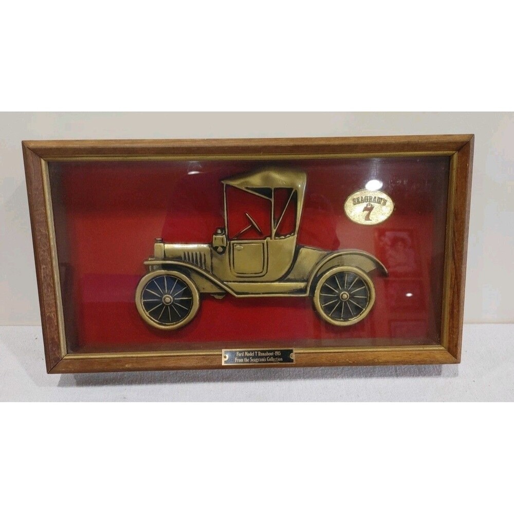 Seagram's 7 1915 FORD Model T Runabout Shadow Box 17 In X 9 In.